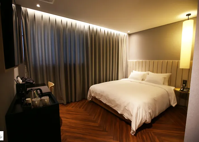 Londoner Gwangan Hotel