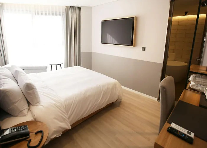 Londoner Gwangan Hotel